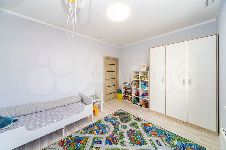 3-к. квартира, 89 м², 3/24 эт.