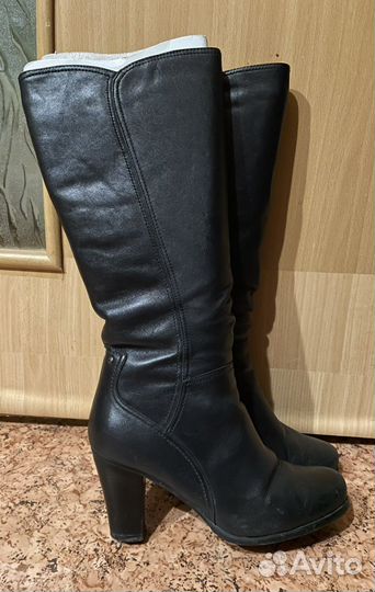 Зимние женские кожаные сапоги Тофа 38р чёрные