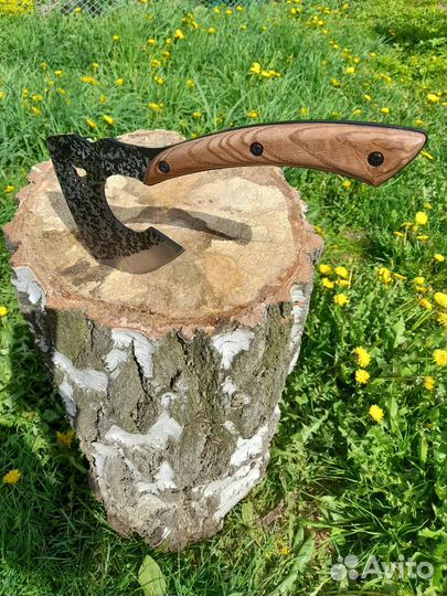 Крутой цельнометаллический топор Скиф, кованый
