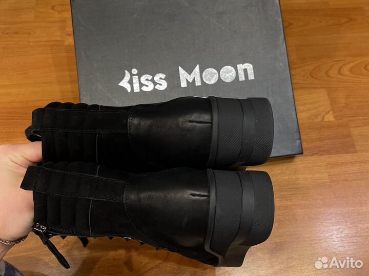 Ботинки Kiss Moon, Кроссовки Puma Fenty