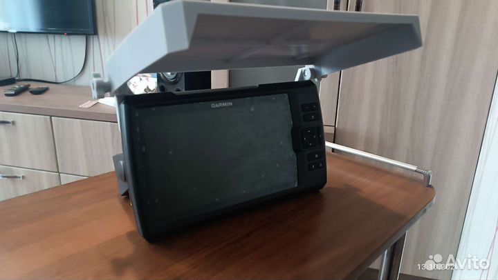 Эхолот garmin striker vivid 9sv с датчиком gt52