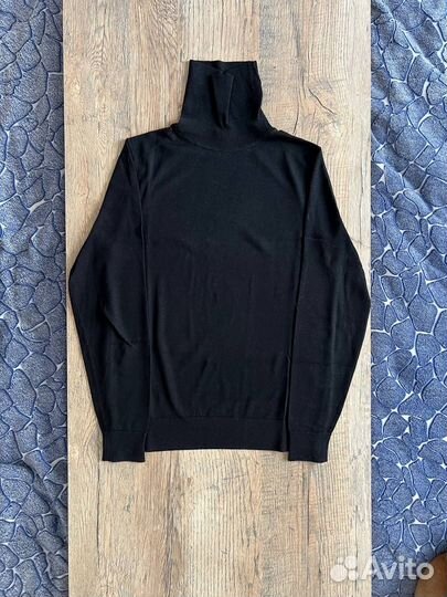 Водолазка uniqlo