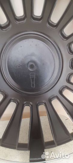 Колпаки на колесо декоративный r15