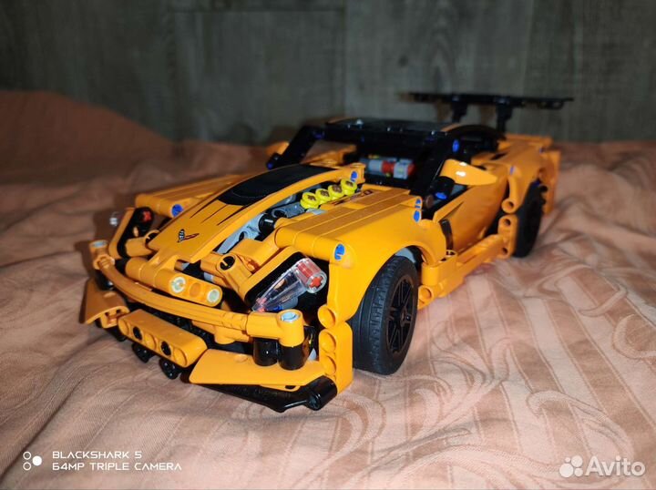 Конструктор lego Technic Chevrolet Corvette ZR1