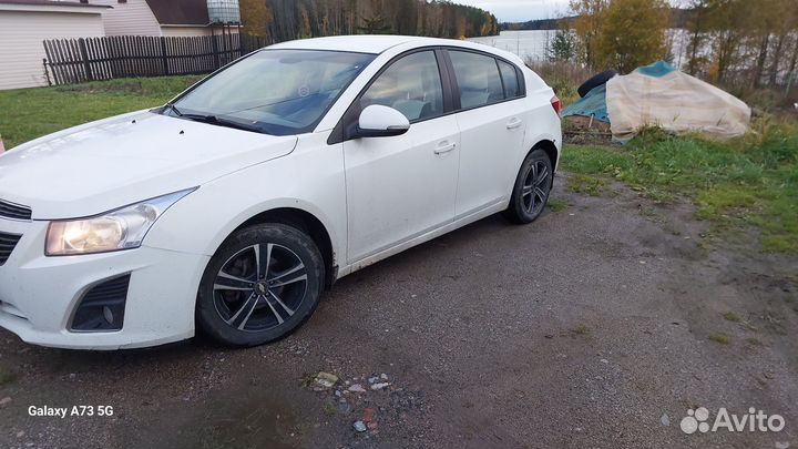 Chevrolet Cruze 1.6 AT, 2013, битый, 103 000 км