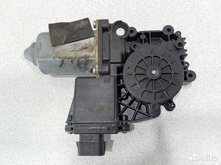 Стеклоподъемник электрический передний правый