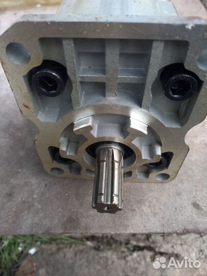 Насос нш 16 левый