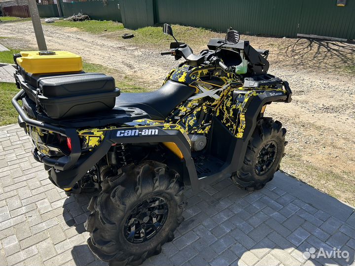 BRP Can-Am Outlander 800R XT