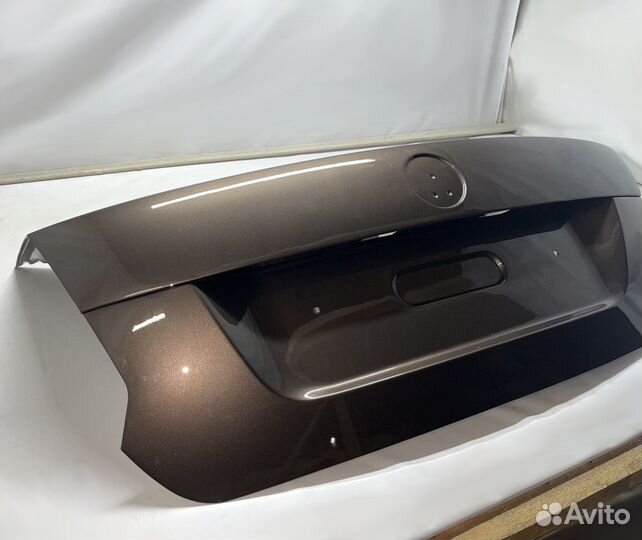 Крышка багажника Polo 5 2009-2020