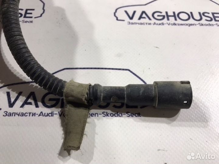 Датчик abs задний правый Audi A8 D2 4D 2002