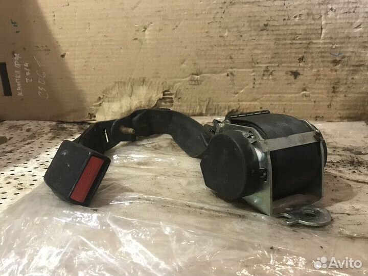 Ремень безопасности Renault Logan