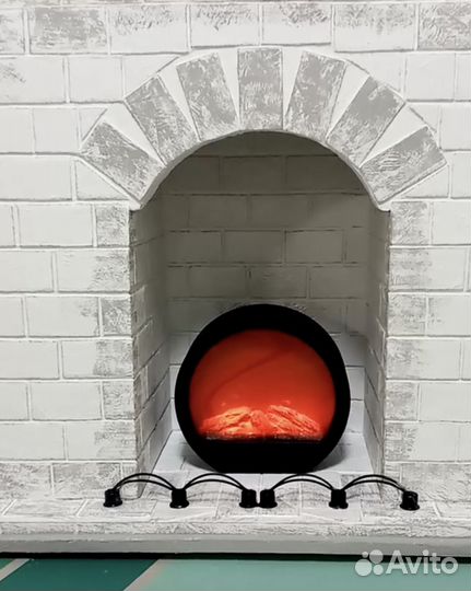 Декоративный светодиодный камин с имитацией огня