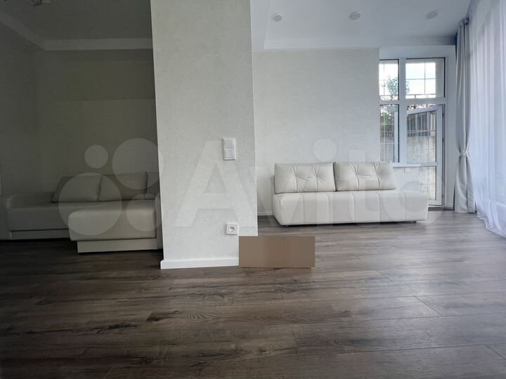 2-к. квартира, 54 м², 1/7 эт.