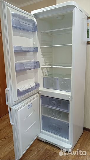 Холодильник Бирюса 130RS
