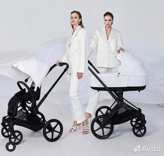 Cybex Priam 4 off white 2в1