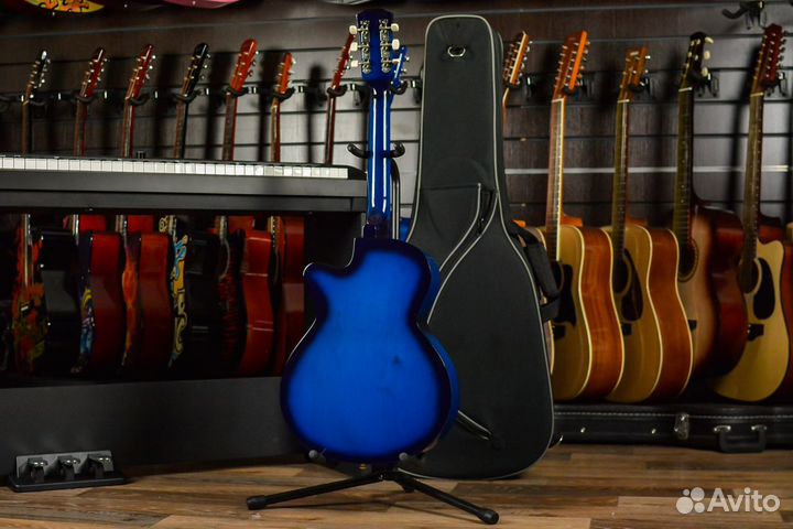 Акустическая гитара Prado + Аксессуар