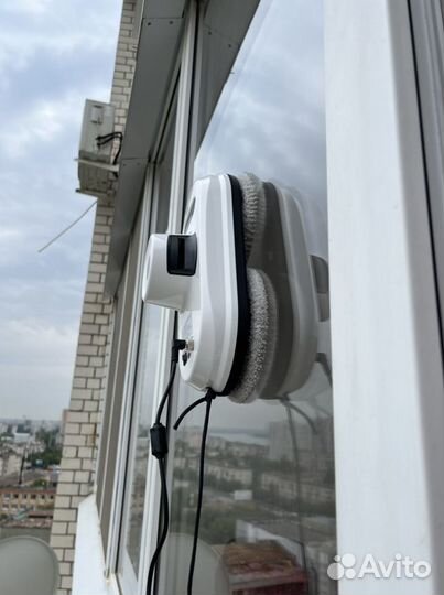 Аренда робот мойщик окон Hobot