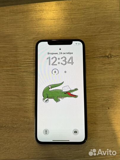 iPhone X, 64 ГБ