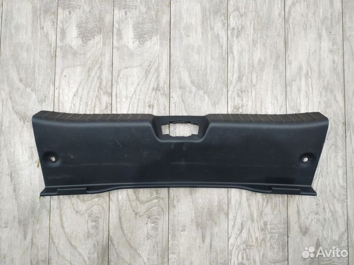 Накладка замка багажника i30 ай 30