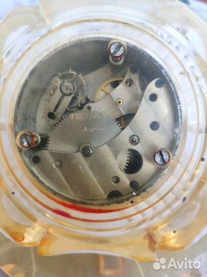 Часы Челябинский часовой завод настольные СССР