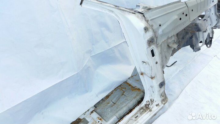 Лонжерон передний правый Nissan R'nessa N30 SR20