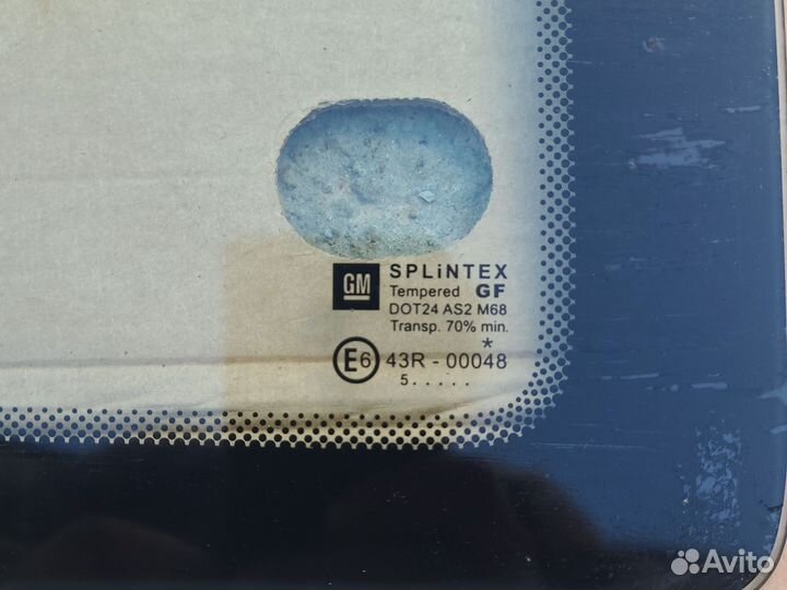 Стекло кузовное боковое заднее правое Opel Corsa C