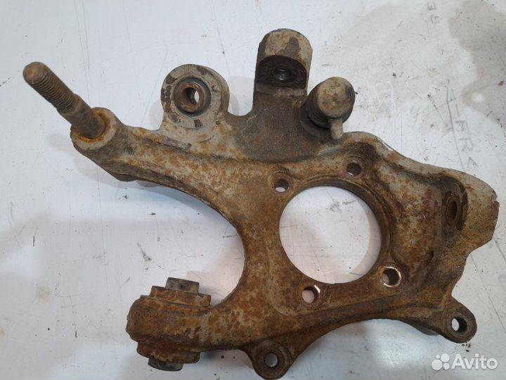 Кулак задний цапфа задний правый Kia Sorento XM