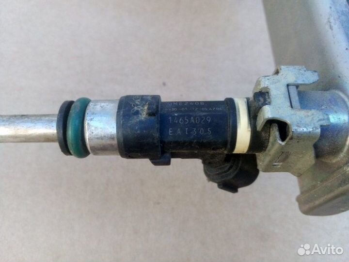 Топливная рампа Peugeot 4008 4B11 2014