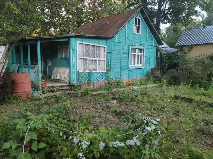 Дача 27 м² на участке 3 сот.