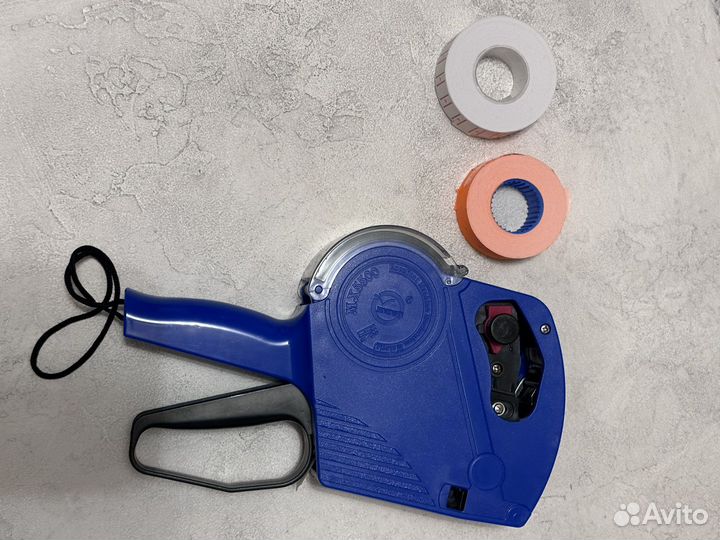 Этикет -пистолет