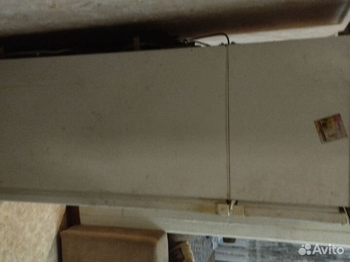 Холодильник Саратов 258