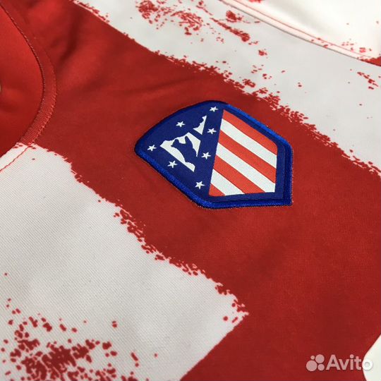 Футбольная форма Атлетико Мадрид 2021/22