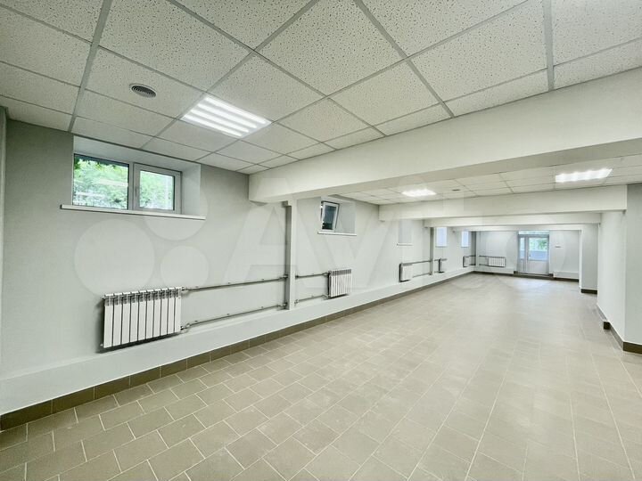 Помещение свободного назначения, 200 м²