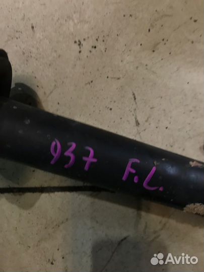 Стойка подвески передняя левая Alfa Romeo 147