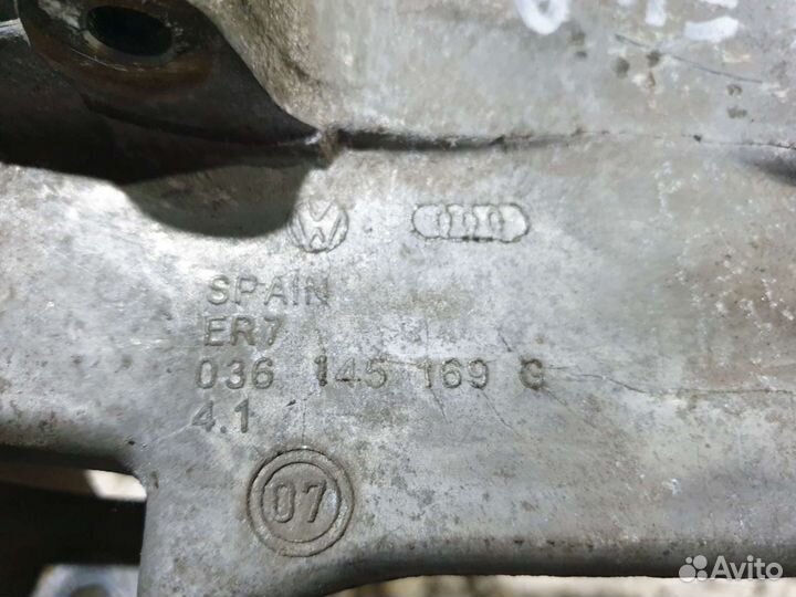 Кронштейн компрессора Фабия 2