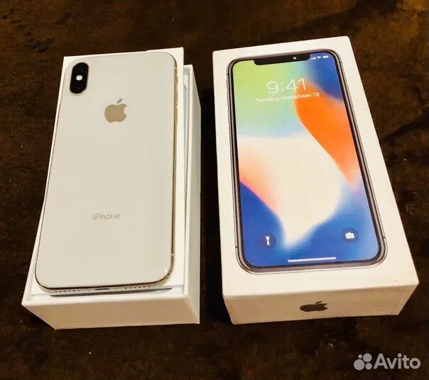 iPhone X, 64 ГБ