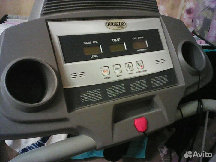 Электрическая беговая дорожка Torneo Linia T-203