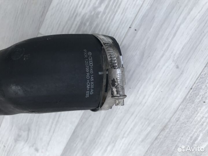 Патрубок интеркулера 1k0145838ag