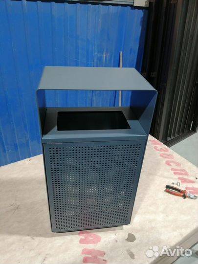 Урна уличная металлическая Город ferillio