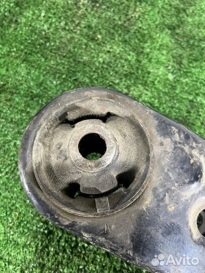 Рычаг передний правый Toyota Corolla 10 (E150) 200