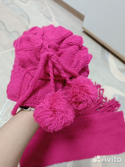 Комплект шапка и шарф для девочки