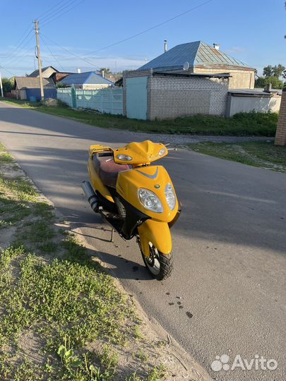 Скутер Omaks 50(150)