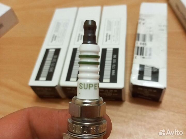 Свеча зажигания иридиевая Porsche 99917013090