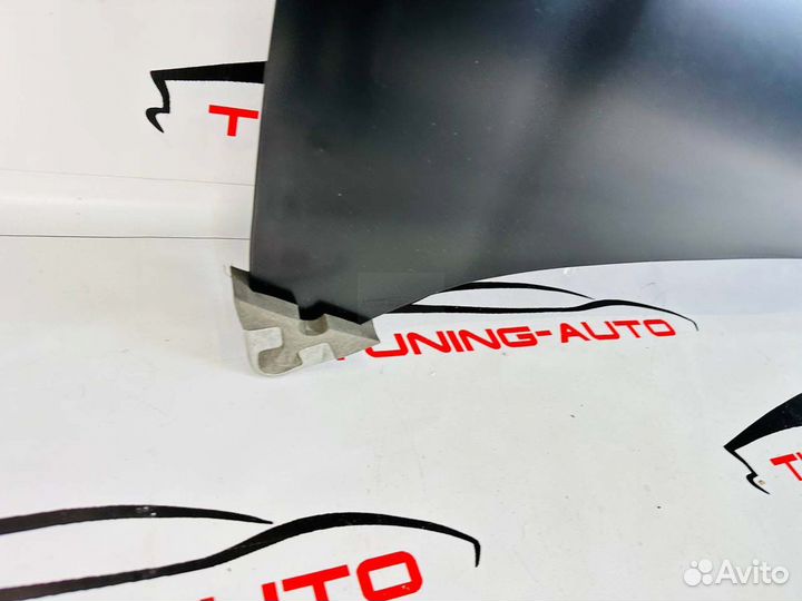 Капот Toyota Land Cruiser Prado 150 B9508