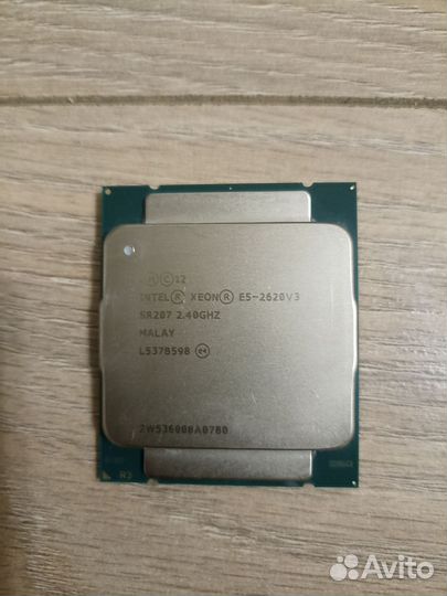 Процессор Xeon 2620v3