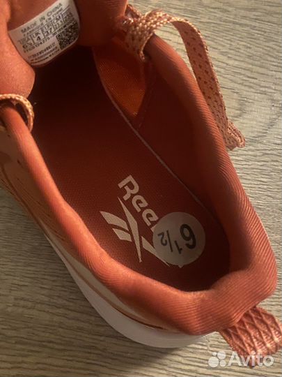 Кроссовки reebok женские