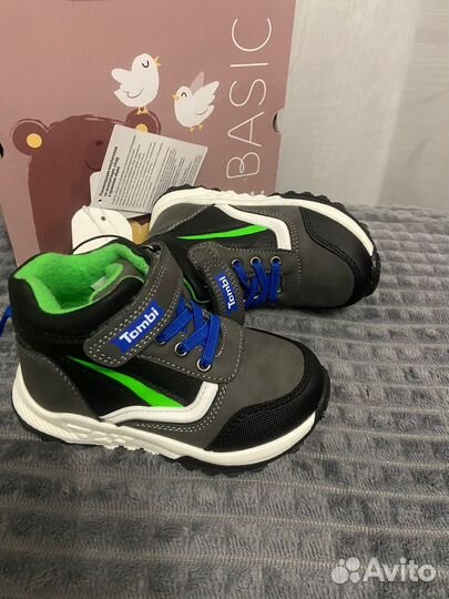 Ботинки для мальчика новые Tombi размер 24,25,26