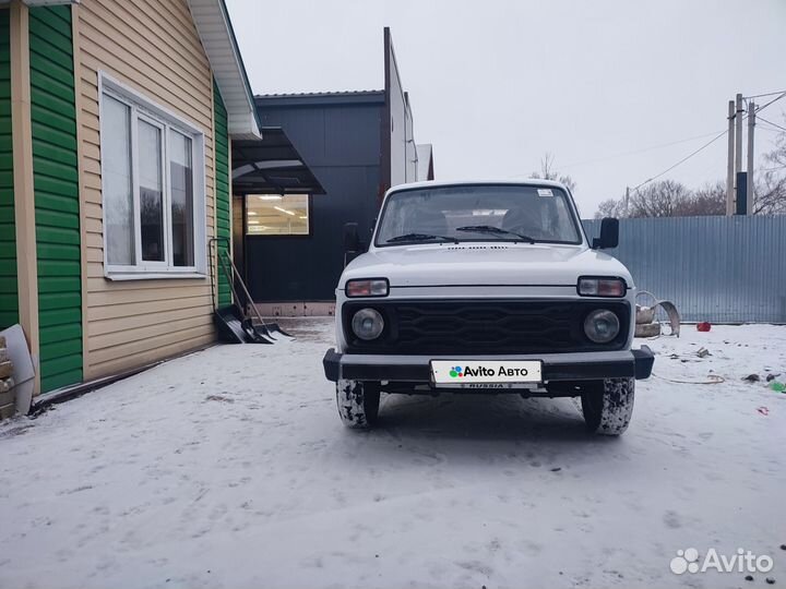 LADA 4x4 (Нива) 1.7 МТ, 1999, 145 000 км