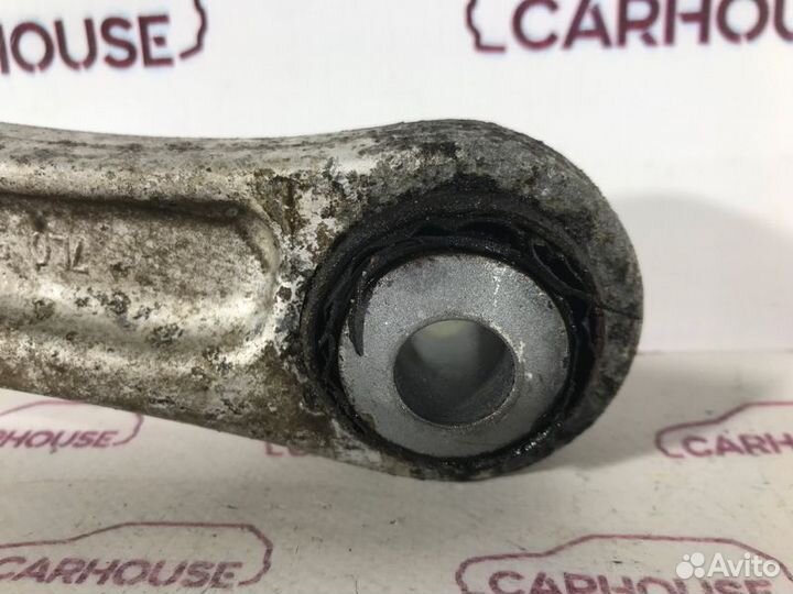 Рычаг подвески задний правый Volkswagen Touareg NF