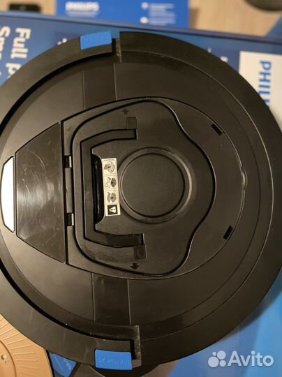 Робот-пылесос Philips